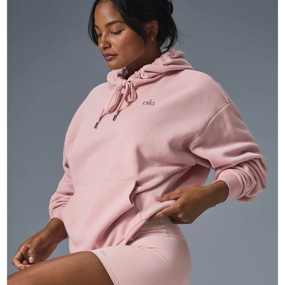 Alo Accolade Hoodie NWT Ballet Pink - Picture 4 of 5